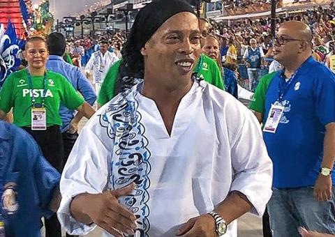 Ronaldinho Gaúcho é réu em ação que pede R$ 300 milhões por esquema de pirâmide financeira