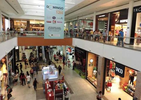 Confira horário de funcionamento do comércio em Manaus na semana do Carnaval 