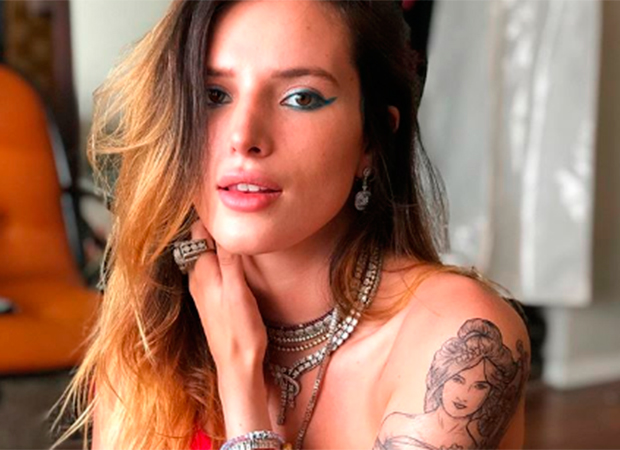 Após entrar na indústria pornô, Bella Thorne se veste de freira para filme