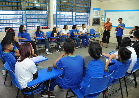 Grupo de jovens promove saúde mental e combate às drogas em Manaus