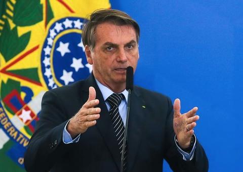 Bolsonaro cita escândalos para confirmar privatização dos Correios 