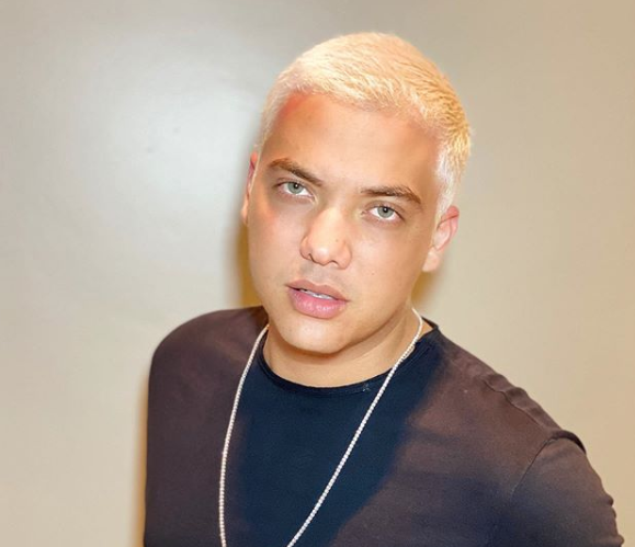 Wesley Safadão surge platinado e é comparado a Belo: 'Entrou pra turma'