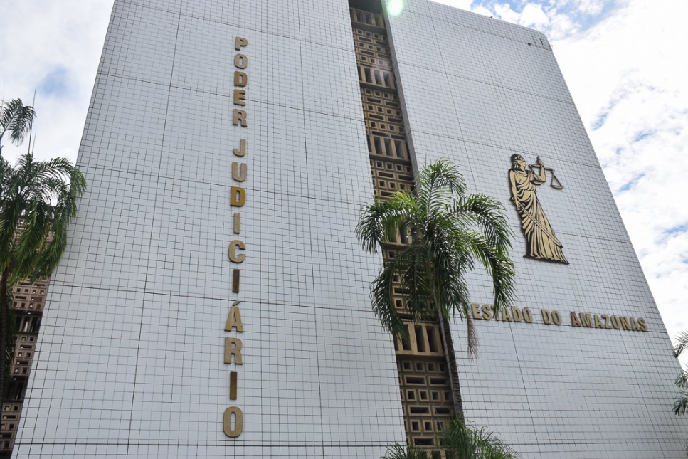 MP recorre da sentença de pai condenado por jogar filho no rio Negro