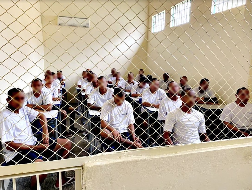 Detentos da UPP recebem ação de emissão de RG em Manaus