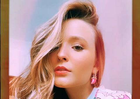Larissa Manoela diz sentir saudades de momento inusitado; Veja