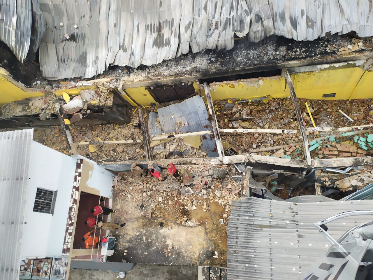 Destruída por incêndio, antiga Esplanada deve ser demolida em Manaus