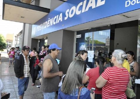 INSS no Amazonas tem mais de 32 mil requerimentos parados e MPF cobra agilidade 