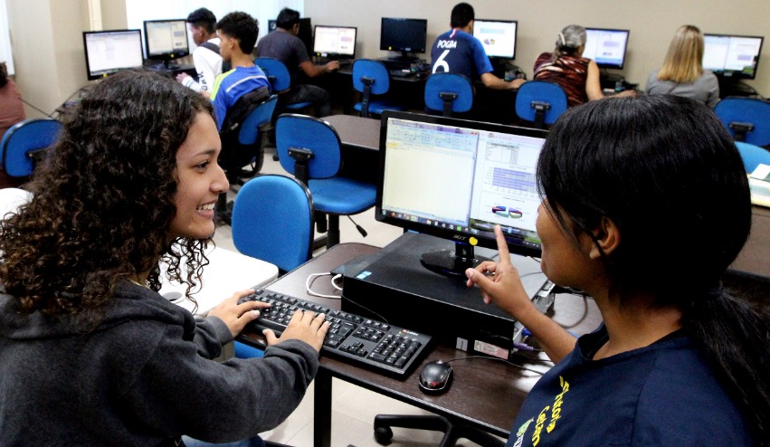 CMM oferta 120 vagas em cursos de Informática Básica e Avançada