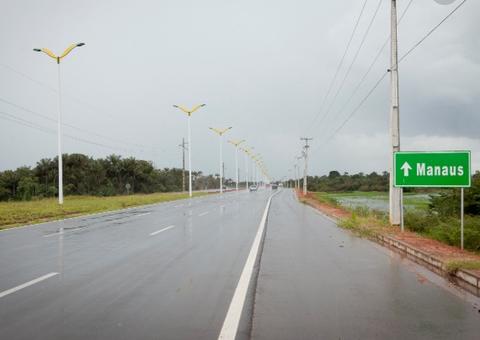 Mulher morre e dois homens ficam feridos em acidente grave na AM-070