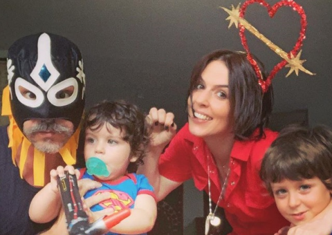 Fantasiados para curtir carnaval, família de Alexandre Nero explode fofurômetro