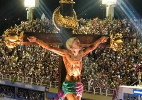 Mangueira causa debate na web apresentando Jesus negro, mulher, índio e LGBT