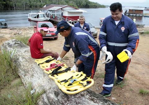Atendimento a ribeirinhos acontece com Samu Fluvial em Manaus