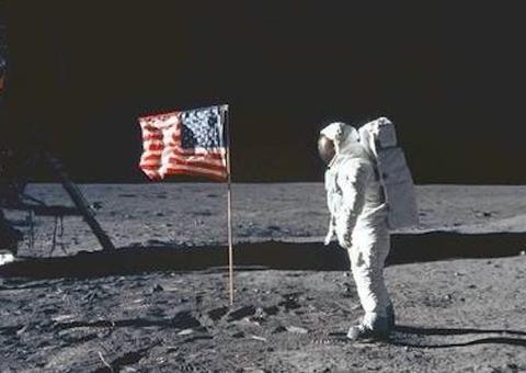 Nasa pede ajuda financeira para enviar sonda que irá procurar água em satélite