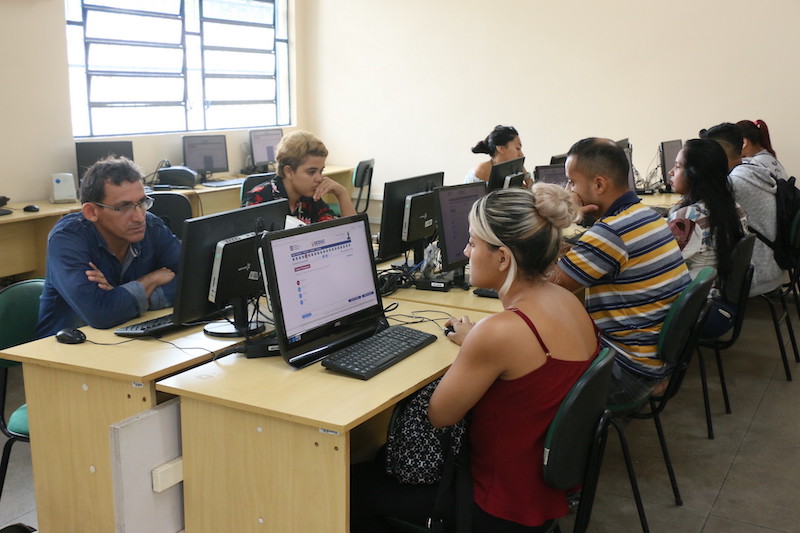 Seduc abre inscrições para Provão Eletrônico em bairro de Manaus