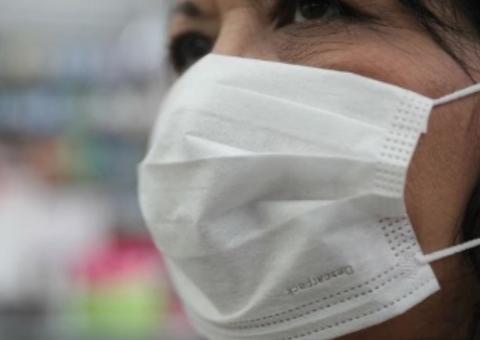 Procon fiscaliza preços de máscaras e álcool em gel em farmácias de Manaus 