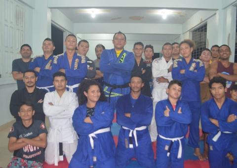 Projeto de jiu-jitsu da PM beneficia mais de 100 crianças no Amazonas