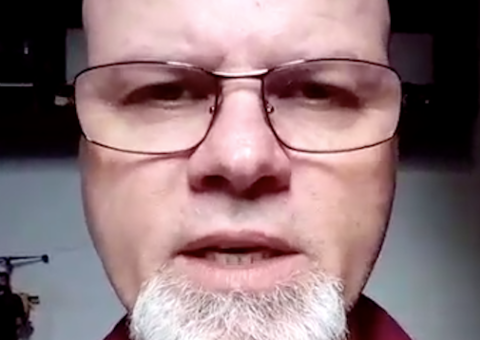 Em fake news sobre Coronavírus, suposto químico diz que vinagre é melhor que álcool em gel