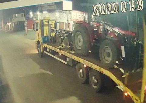 Grupo que roubou trator de associação agrícola no Amazonas é preso a caminho do Pará