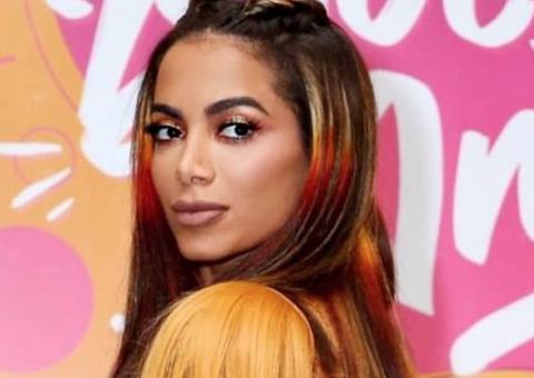 Anitta rebola bumbum gigante em close jamais visto antes