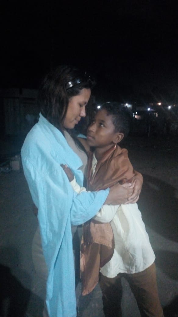 Casa e sonhos de jovem que pretende ser jogador serão derrubados no Monte Horebe