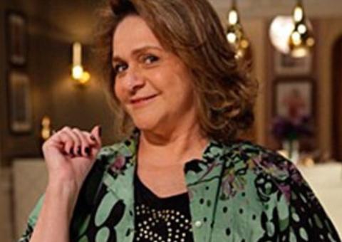 Fafy Siqueira assume namoro com cantora 35 anos mais jovem 