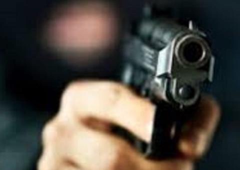 Homens invadem UTI de hospital e matam a tiros paciente internado 