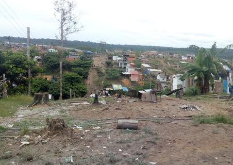 Mais de 100 residências são demolidas no Monte Horebe, diz secretário 