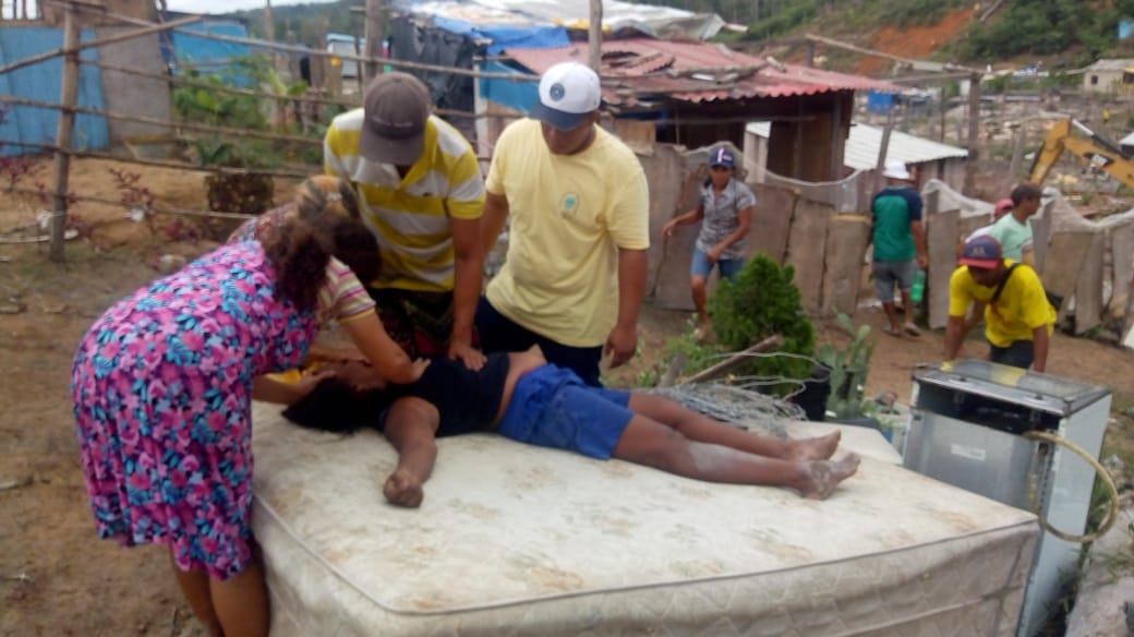 Grávida passa mal e desmaia durante reintegração no Monte Horebe 