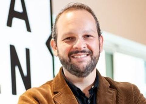 Morre o narrador e jornalista Cadu Cortez, aos 40 anos