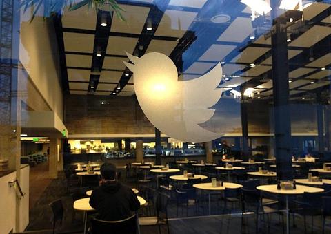 Surto do coronavírus, faz Google e Twitter decidirem que funcionários trabalhem de casa