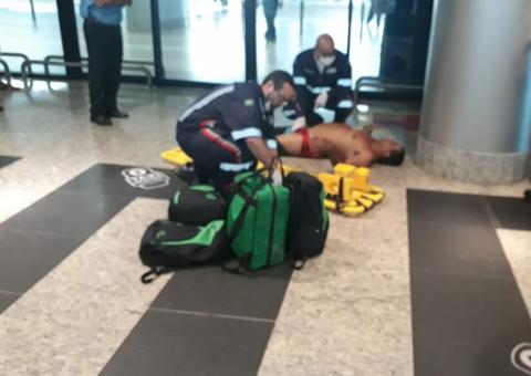 Briga entre taxistas termina com um baleado no Aeroporto de Manaus 