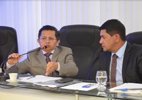 Poços devem ser lacrados para evitar contaminação de 10 mil pessoas em Parintins