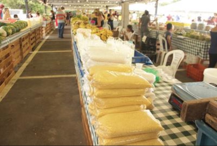 Feira de produtos regionais acontece nesta quarta na Nilton Lins em Manaus