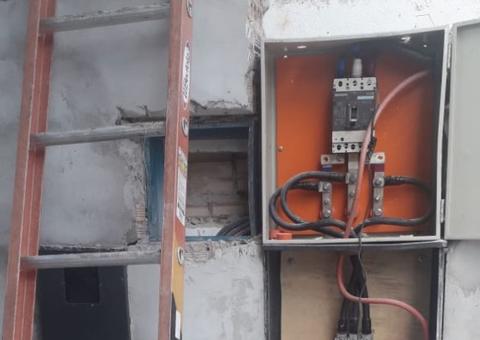 Dono de fábrica de gelo é preso em flagrante por furto de energia em Manaus 