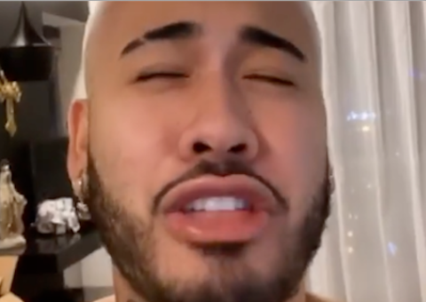 Kevinho se desespera com queda de cabelo após tintura 