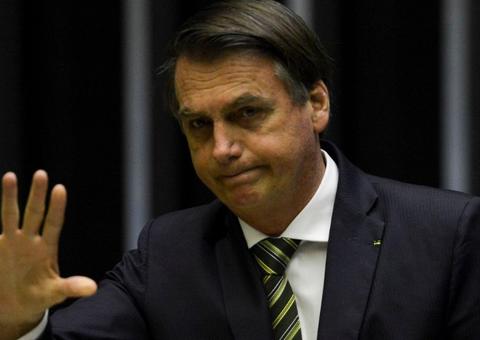 Bolsonaro diz que coronavírus pode 'aumentar bastante', mas pede calma e união
