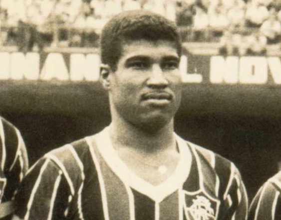 Morre Jair Marinho, campeão mundial com Brasil em 1962 e ídolo do Fluminense