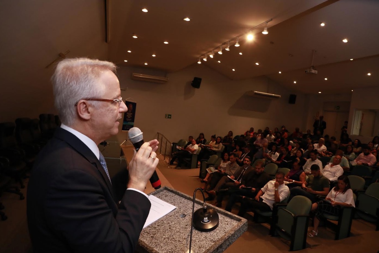 Em Manaus, ministro do TSE fala sobre condutas vedadas aos agentes públicos nas eleições