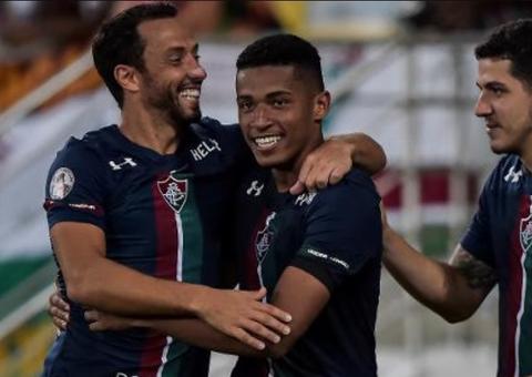 Fluminense goleia o Resende e segue líder de seu grupo na Taça Rio