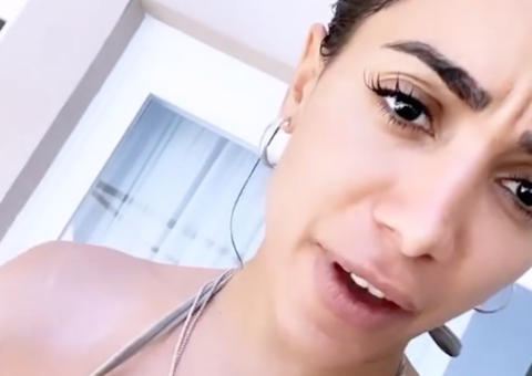 Pistola, Anitta manda recado para intrusos que estão se convidando para seu aniversário 