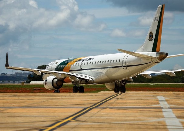 Governo Federal estipula novas regras para uso de aeronaves da FAB