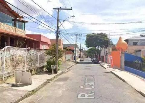 Homem morre triturado após cair em moedor de carne industrial 