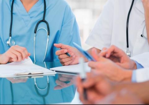 Governo quer mais 5 mil médicos para combate ao novo coronavírus