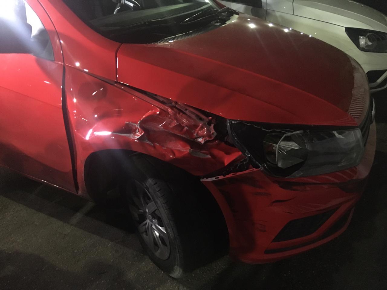 'Rolezinho' de assaltantes é cancelado após carro roubado falhar em avenida de Manaus