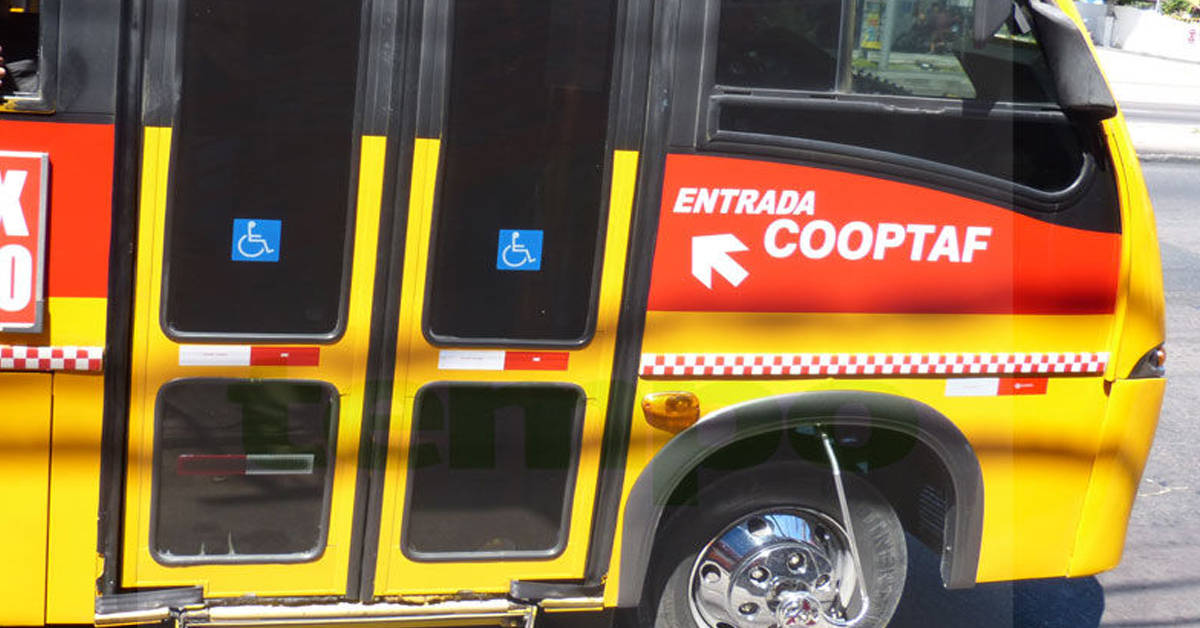 Em Manaus, assaltantes são presos após fazer arrastão em 'Amarelinho' 