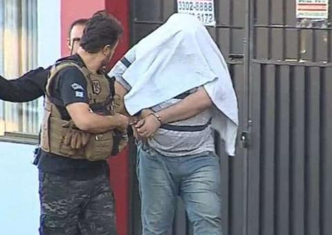 Professor é preso suspeito de oferecer a filha para favores sexuais em troca de dinheiro