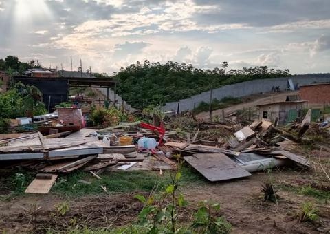 Monte Horebe: Aguardando benefício, moradores dizem não ter para onde ir