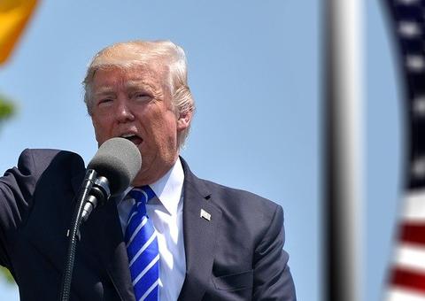 Coronavírus: EUA vão bloquear entrada de viajantes da Europa por 30 dias