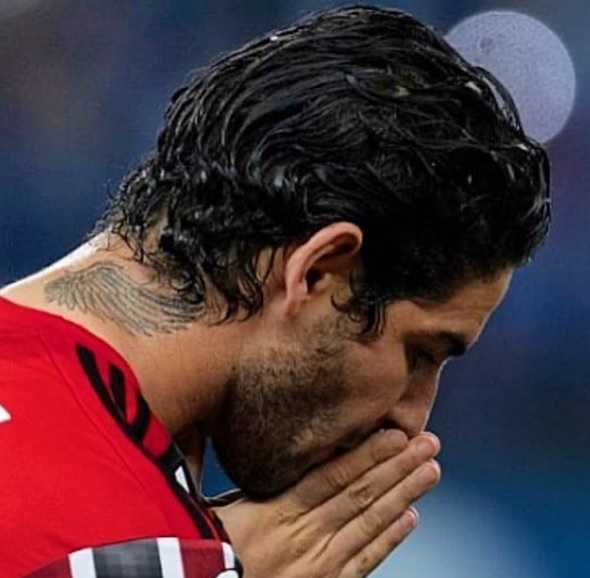 Alexandre Pato desabafa após fazer exame de Coronavírus