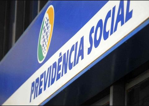Com pandemia, governo antecipa 13º de aposentadorias do INSS